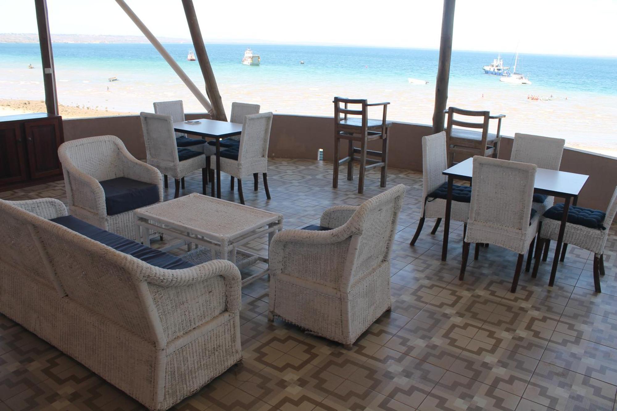 Wharf Side Inn 펨바 외부 사진